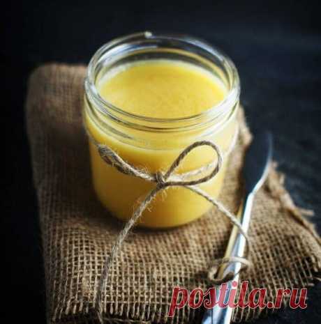 Лечимся маслом гхи Масло гхи эффективно лечит все заболевания, вызванные дисбалансом воздуха и огня (вата и питта), также оно хорошо согревает, потому что имеет огненную природу и глубоко проникает в ткани тела.