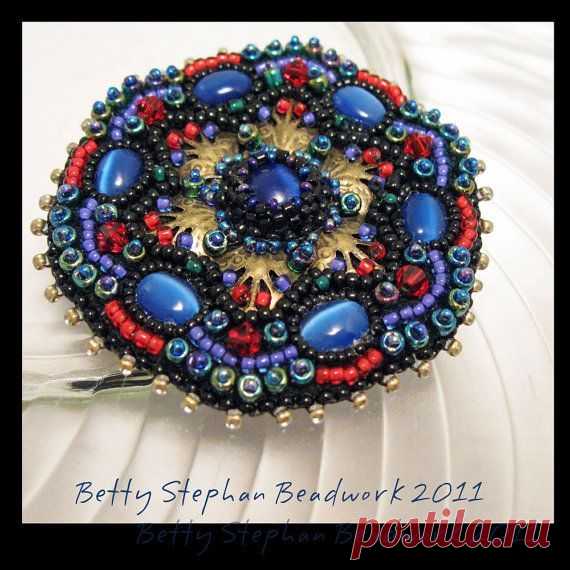 KIT- Blue Cathedral Windows Brooch