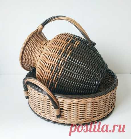 #game@newspaper_weaving Уважаемые участники группы! Игра “Угадай, чья работа” продолжается!!!
Правила очень просты: пришлите фото работы, ранее не опубликованной, куратору Светлане Вареца и ожидайте публикации.
Пост с игрой вы сможете легко найти через меню группы в разделе “Поиск”. Представляем следующую работу! Кто же автор ?