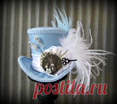 Alice's Mini Top Hat, Mad hatter Hat, Alice in Wonderland Mini Top Hat, Baby Blue Lock and Cog, Tea Party Hat, Mad Tea Party, Steampunk hat
