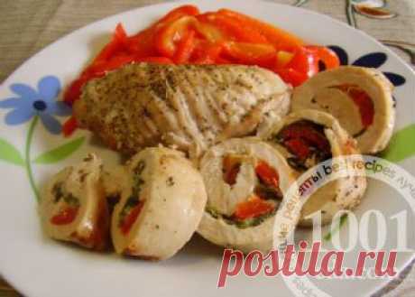 Рецепт куриного рулета с грибами и сладким перцем - Рулет