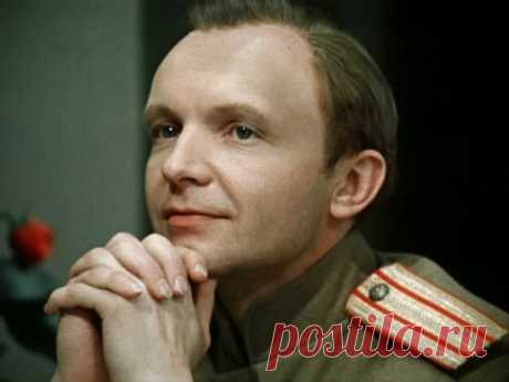 Андрей Мягков, 8 июля, 1938
• 18 февраля 2021