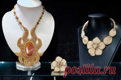 MODA.RU :: XIII выставка «Бижутерия от винтажа до наших дней»