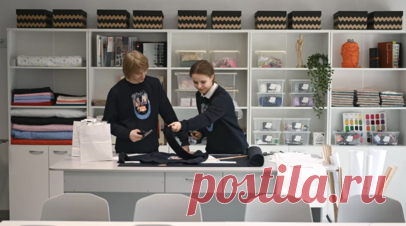 На ЯНАО продолжают открывать детские школы искусств после модернизации. Директор департамента культуры Ямало-Ненецкого автономного округа Евгений Колтунов рассказал, что в регионе в рамках реновации обновляют школы искусств, создавая новые возможности для талантливых детей. Читать далее