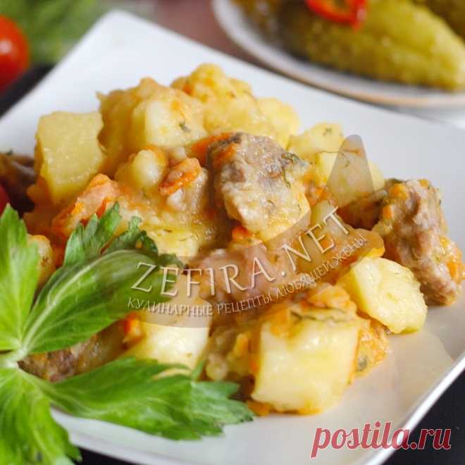 Тушеная картошка с мясом в кастрюле — Кулинарные рецепты любящей жены