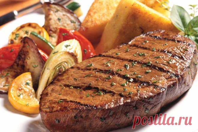 4 простых и гениальных способа превратить жесткое мясо в мягкое и сочное | Четыре вкуса