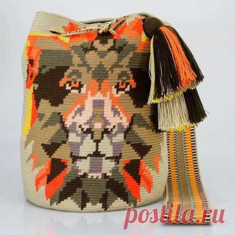 334 отметок «Нравится», 7 комментариев — Just Wayuu (@just.wayuu) в Instagram: «This is wild art. Handcrafted handbags made by indigenous wayuu in … | Pinteres…