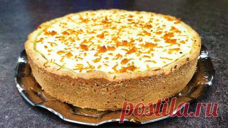 По выходным покупаю творог, чтобы приготовить эту вкуснятину: делюсь нежнейшим рецептом творожного пирога с апельсином.

Ингредиенты:
Тесто:
сливочное масло - 100 гр
сахар - 100 гр
яйца - 2 шт
мука - 250 гр

Начинка:
апельсины - 2 шт
сахар - 70 гр

Заливка:
творог - 400 гр
яйца - 1 шт
сахар - 90 гр
сметана 25% - 100 гр

Пошаговый рецепт приготовления
В глубокую миску выкладываем мягкое сливочное масло, вбиваем яйца и хорошо растереть вилкой до однородной массы. В яично-мас...