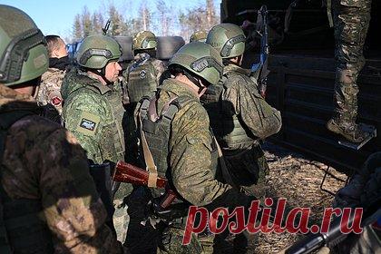 Раскрыты подробности о службе в зоне СВО помилованного экс-полковника СКР. Бывший руководитель управления Следственного комитета России по Центральному административному округу Москвы экс-полковник Алексей Крамаренко, помилованный президентом России и освобожденный от отбытия 10-летнего срока за коррупцию, хочет вернуть звание в ходе своей службы в зоне специальной военной операции.