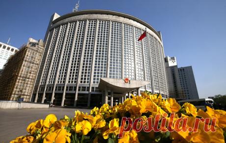 МИД КНР пригрозил ЕС контрмерами за возможные санкции против семи компаний Китая из-за РФ. В Пекине призвали Евросоюз &quot;не совершать ошибку&quot;