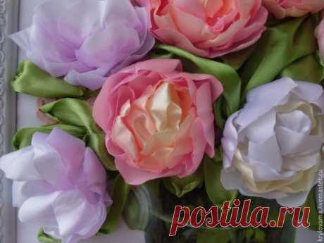 Пионы из атласных лент