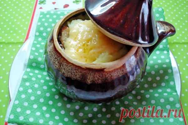 Картофельная запеканка в горшочках - Простые рецепты Овкусе.ру