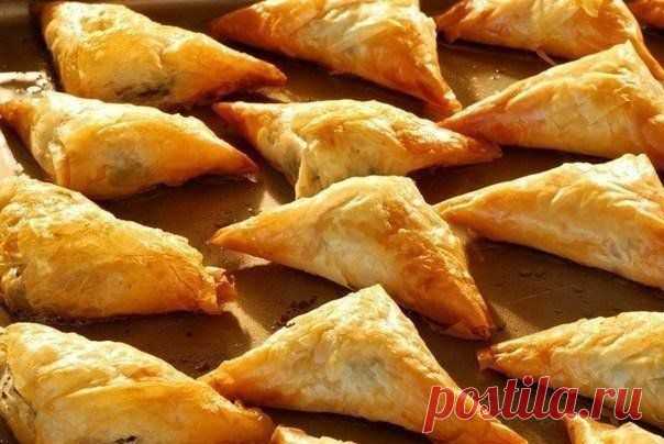 Пирожки с начинкой из плавленных сырков