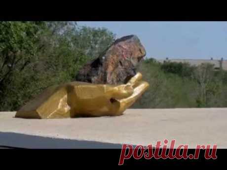 Песни Владимира Сидорова на стихи Бориса Ручьева (соч. 6, 1974 г.). 1. Песня первому другу (0:14).  2. Златые горы (2:57).  3. У завода - город (5:54).  4. Александра Соловьёва (8:20).  5. Песня о брезентовой палатке (10:46).  Стихи Бориса Ручьёва звучат в исполнении автора (14:04). Музыка, аранжировка, вокал Владимира Сидорова с участием Ларисы Богатырёвой и мужского вокального ансамбля &quot;Металлург&quot; под руководством Александра Никитина. Фильм Владимира Сидорова (2016 г.)