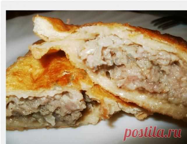 Чебуреки из трех видов мяса