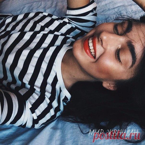 Когда по непонятным причинам перестает срабатывать женская логика...то тут же на помощь ей приходит женская фантазия, которая контрольным выстрелом и добивает мужской мозг! / Развитие навыков