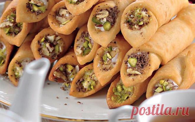 Итальянские пирожки канноли с рикоттой