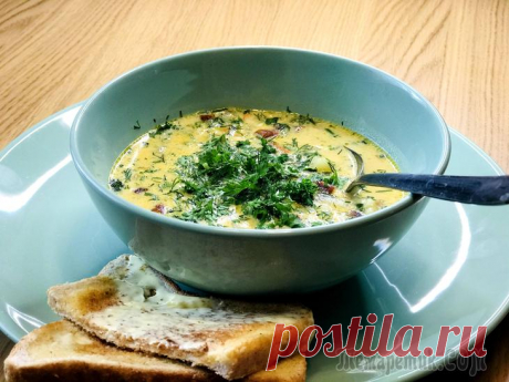 Сырный суп с охотничьими колбасками. Быстро и вкусно! Сырный и нежный суп с колбасками, готовиться быстро и получается очень вкусно! Такой суп с легкостью может стать вегетарианским если не класть колбаски. Мои дети очень любят этот суп!Для приготовления...