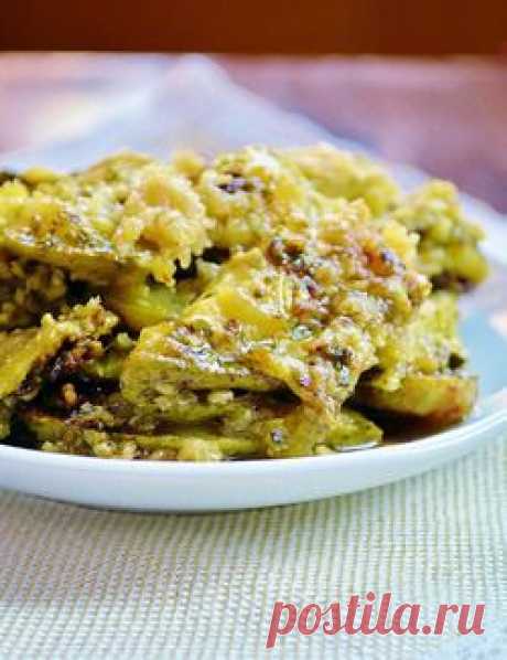 Кабачки с соусом песто в мультиварке - кулинарный рецепт.