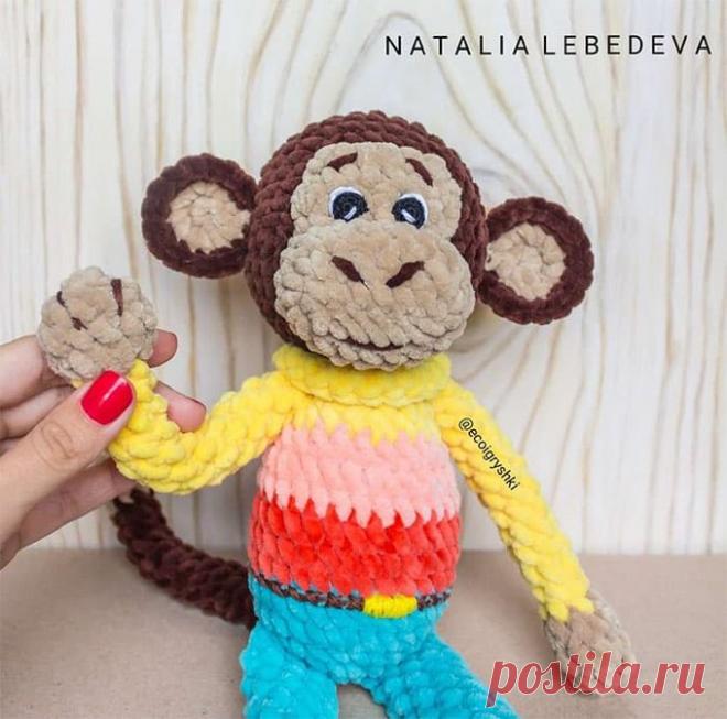 Бесплатный мастер-класс по вязанию Обезьянка крючком. Автор - Наталия Лебедева.