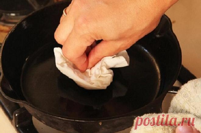 У моей бабушки ничего не пригорало в сковородках. Она покрывала их простым и доступным антипригарным покрытием | Кулинарный техникум | Яндекс Дзен