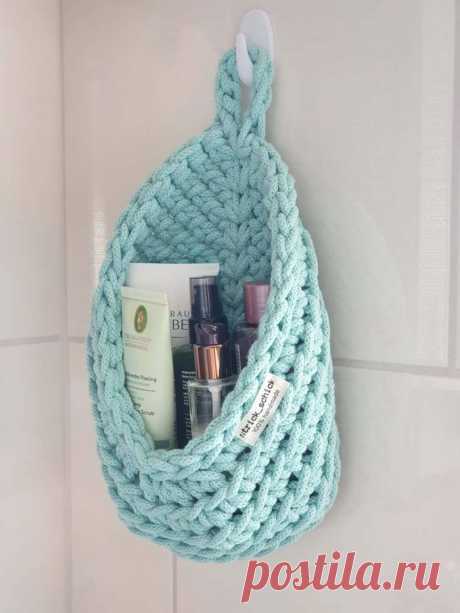 45 Best Hanging Bathroom Storage Ideas for 2020