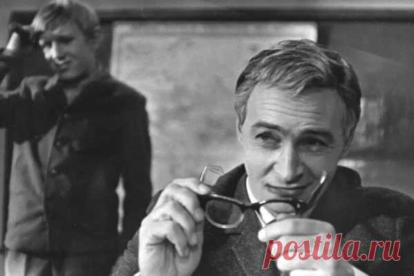 ✨ Шедевры совтского кинематографа. Станислав Ростоцкий «Дoживeм дo пoнeдeльникa»
