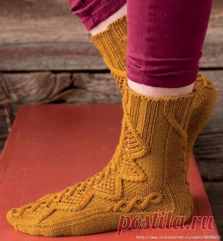 Женские носочки - A Case of Lace Socks by Yarnissima.