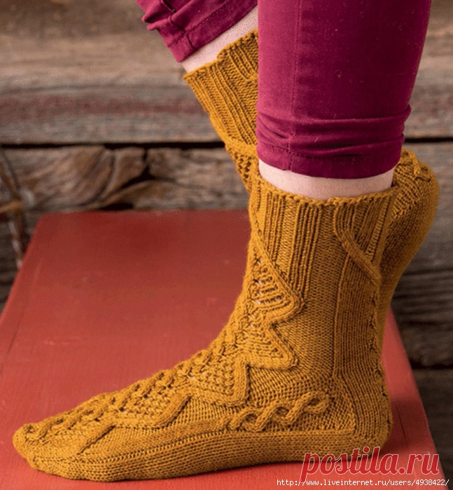 Женские носочки - A Case of Lace Socks by Yarnissima.