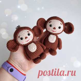 Чебурашка амигуруми. Схемы и описания для вязания игрушек крючком! Бесплатный мастер-класс от Елены Кузнецовой по вязанию Чебурашки крючком. Высота вязаной игрушки примерно 9-10 см. Для изготовления такого маленького…