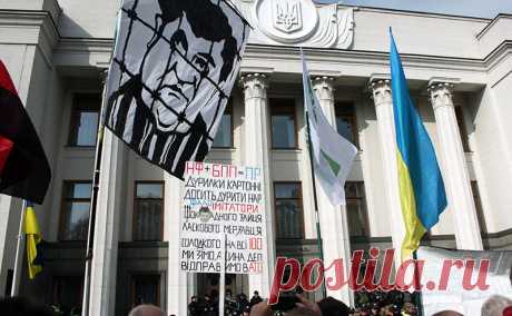 «Порошенко работает на Путина» Запад об улучшении отношений двух стран имеет свою точку зрения