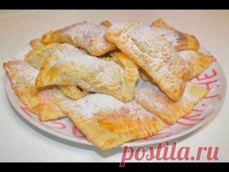 Как приготовить слойки с ягодами и джемом