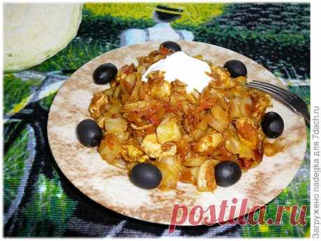 Капуста тушеная с курицей