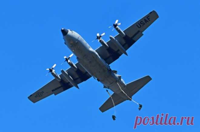 ВВС США сообщили об испытании гиперзвуковой крылатой ракеты AGM-183 ARRW. Запуск был осуществлен 17 марта со стратегического бомбардировщика B-52H.