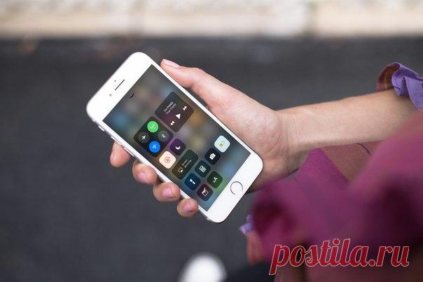 Публичная пятая бета iOS 11 доступна всем пользователям Apple выпустила четвертую публичную бету iOS 11 и macOS High Sierra. Новые беты стали доступны всем пользователям спустя две недели после выхода последнего обновления и соответствуют пятым бета-версиям iOS 11 и macOS High Sierra для разработчиков. Соответственно, все нововведения бета-версий для разработчиков, теперь доступны всем пользователям. Они включают отсутствие синхронизации сообщений iMessage с iCloud, новые иконки для приложений…