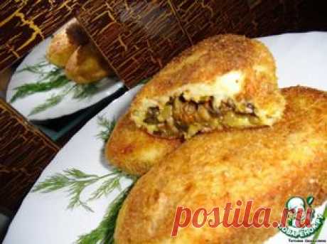 Картофельные зразы с грибами, соленым огурчиком и морковкой - кулинарный рецепт