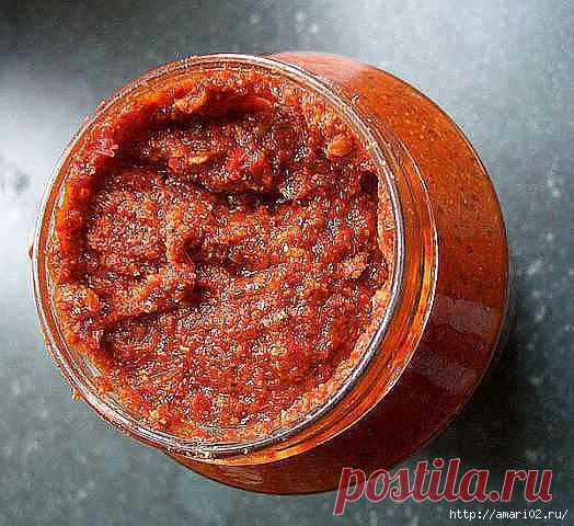 Подборка рецептов аджики на любой вкус и цвет.