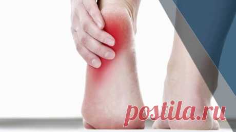 ШПОРУ ЗА 3 ДНЯ
Поделюсь рецептами от пяточных шпор. Прошлым летом на юге после ванн у меня так разболелась нога, что я не знала, куда ее деть. Пятка горела огнем. Приехав домой, побежала к хирургу. Молодая врач сделала снимок и объявила, что у меня после ванн обострилась пяточная шпора. Дала мне какую-то «памятку» - и все. Я поняла, что надо самой лечиться. Обратилась к народной медицине - стала искать рецепты от шпор. Все, что нашла, выписала и посылаю вам. Ведь сколько е...