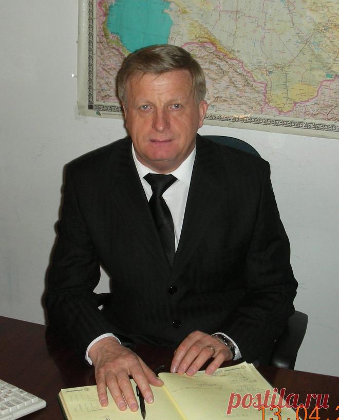 Общественное объединение «Алматинский Центр Славянской Культуры». Председатель Анатолий Петрович Чесноков, заместитель Евгений Иванович Простомолотов.
https://ksors.kz/tag/алматинский-центр-славянской-культу/