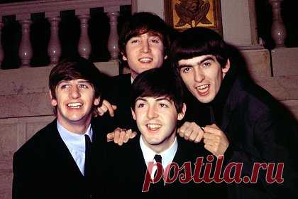Названа дата выхода последней песни The Beatles. Последняя песня британской рок-группы The Beatles под названием Now and Then выйдет на стриминговых платформах 2 ноября. На следующий день будет представлен клип на Now and Then. Композиция, которая была написана Джоном Ленноном в 1978 году, была закончена Полом Маккартни и Ринго Старром.