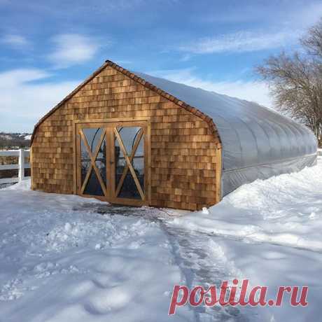 I'm loving our greenhouse! I can't wait to landscape around it and maybe add a couple large pots on the corners. It has been such a huge help- yesterday Aaron and I filmed a video in there and with just one floor heater going, I ended up having to take my coat off all while the outside temps were in the single digits! 🌿❄🔥