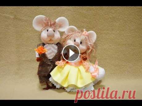 Куклы из капрона &quot;Мышки&quot; ❀ Dolls of nylon &quot;Mouse&quot; ❀ Видео урок по пошиву чулочной куклы. Вы научитесь создавать милые игрушки-миниатюры в каркасно-чулочной технике (скульптурный текстиль). В качестве ...