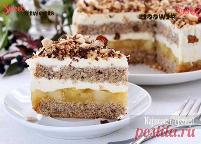 Ореховый бисквит с яблочным муссом и карамелизированными орехами | Sweet Twittes