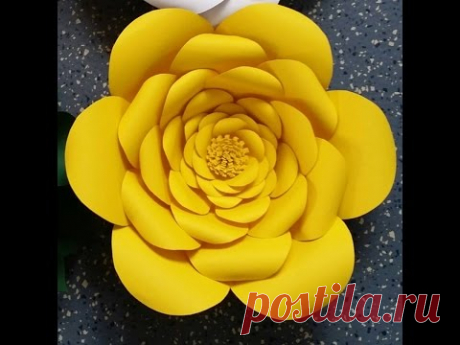 Anastassia Giant Paper Flower