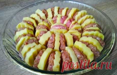 Блюдо из фарша на скорую руку. Готовится просто, а получается так вкусно, что все просят добавки! — Сад Заготовка