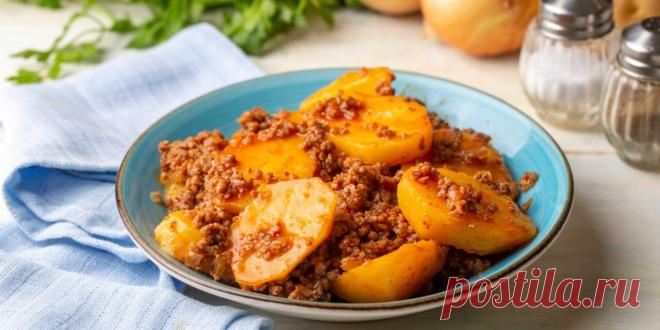 Картошка с фаршем на сковороде по-турецки: рецепт - Лайфхакер