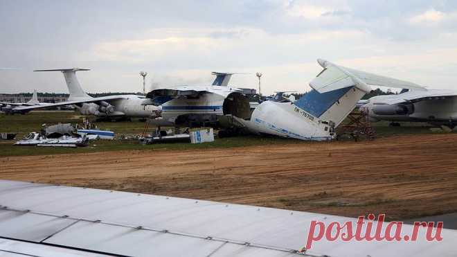 Ъ-Газета - Самолет не справился с огнем