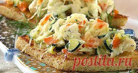 Гренки с овощами и сыром. - Рецепты - Доставка пиццы, обедов, суши, питьевой воды домой и в офис, банкет, кейтеринг, организация мероприятий в Петербурге
