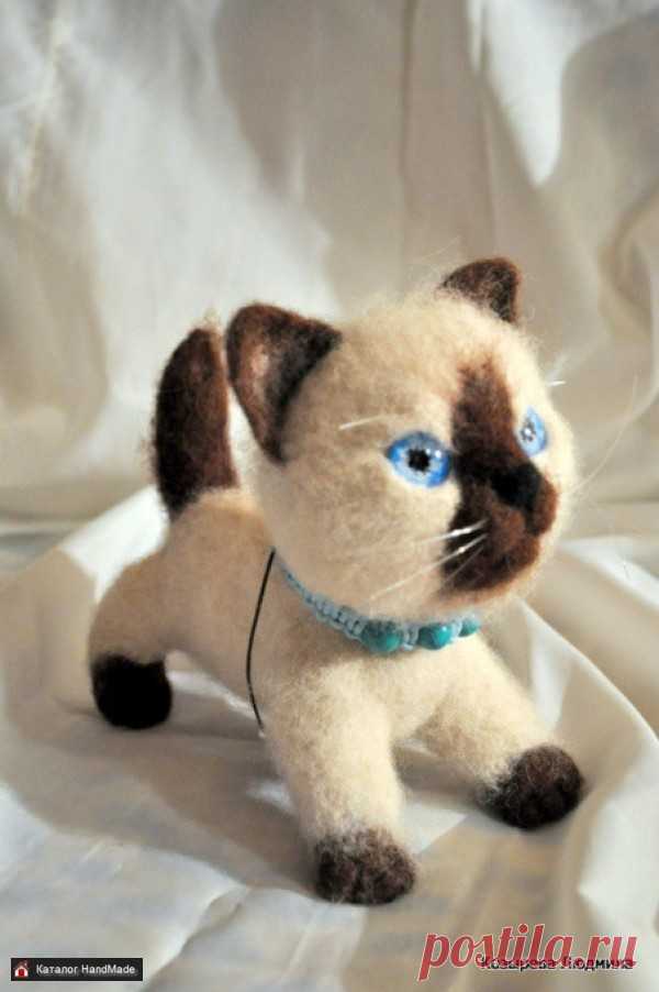 Валяная игрушка Валяная Кошечка Сиамка ручной работы HandMade