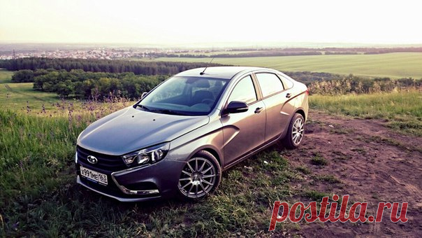 LADA станет чуть элитнее благодаря CarPlay В июле 2016 года стало известно, что автоконцерн АвтоВАЗ планирует внедрить CarPlay в свои автомобили. Теперь ситуация немного прояснилась. Концерн займётся разработкой и адаптацией мультимедийных систем, включающих информационно-развлекательные сервисы. Документ был подписан главой АвтоВАЗа Николя Мором и главой Яндекса в России Александром Шульгиным в рамках Российского автомобильного форума 2017 15 марта в Москве. В первую очередь Яндекс внедрит…